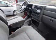 Volkswagen Transporter 15