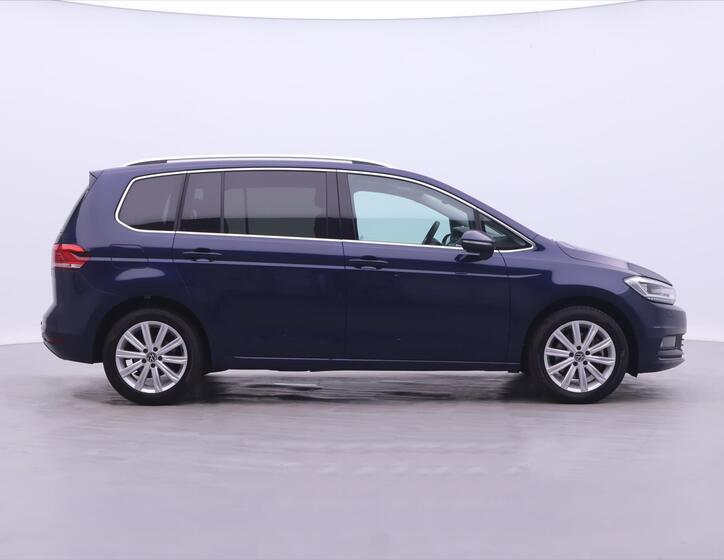 Volkswagen Touran 8