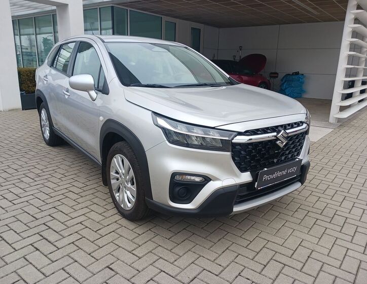 Suzuki S-Cross 7