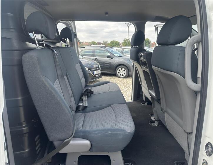 Hyundai H 1 28