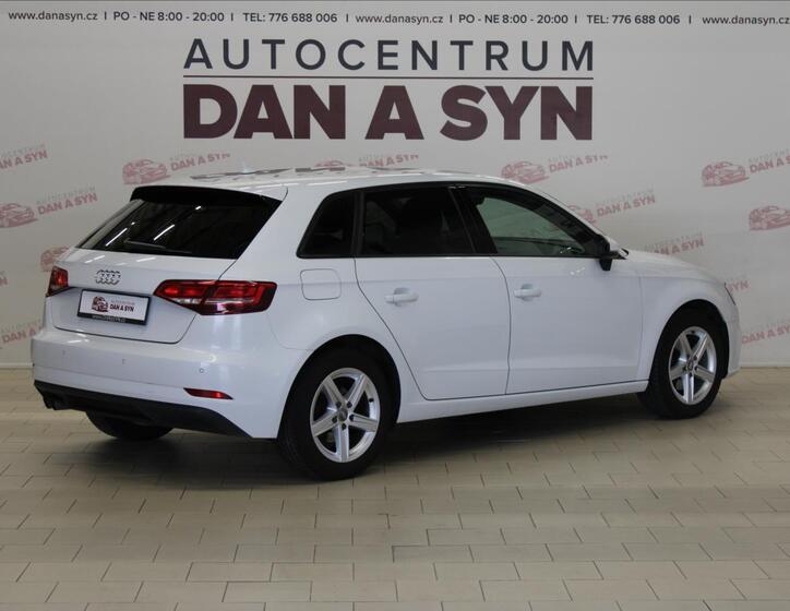 Audi A3 4