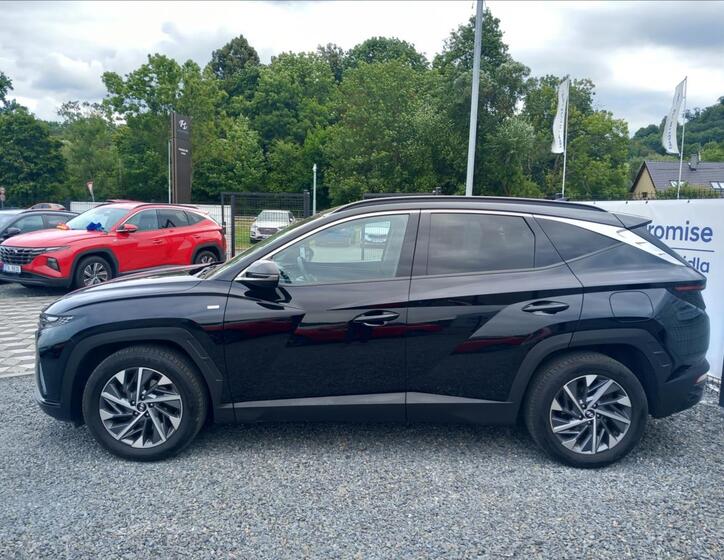 Hyundai Tucson 4