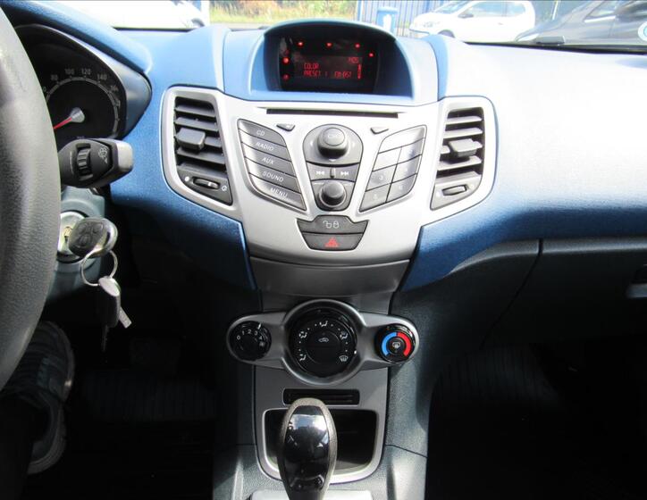 Ford Fiesta 15
