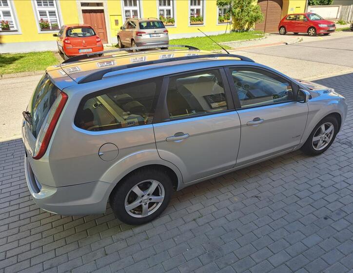 Ford Focus 11