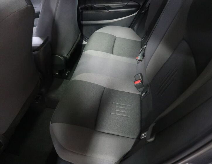 Toyota C-HR 10