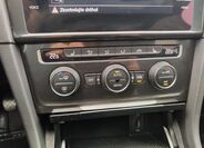 Volkswagen Golf 20