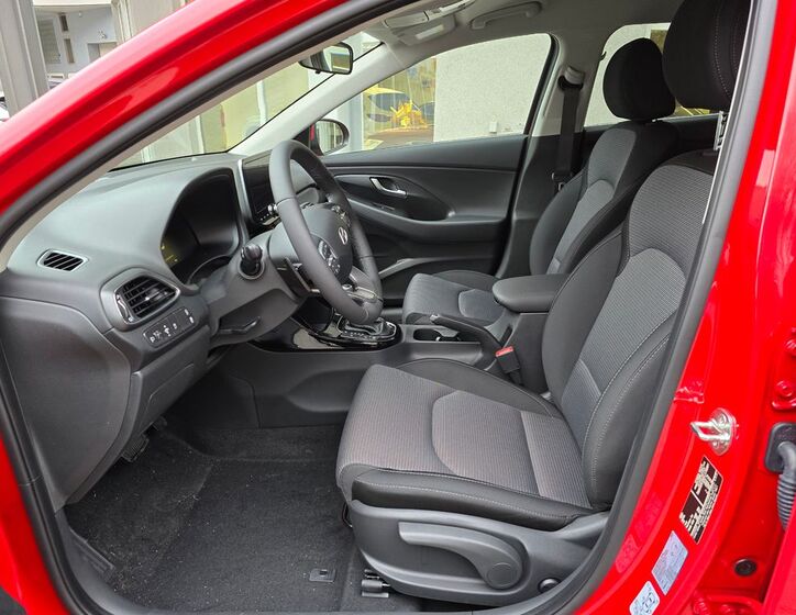 Hyundai i30 9
