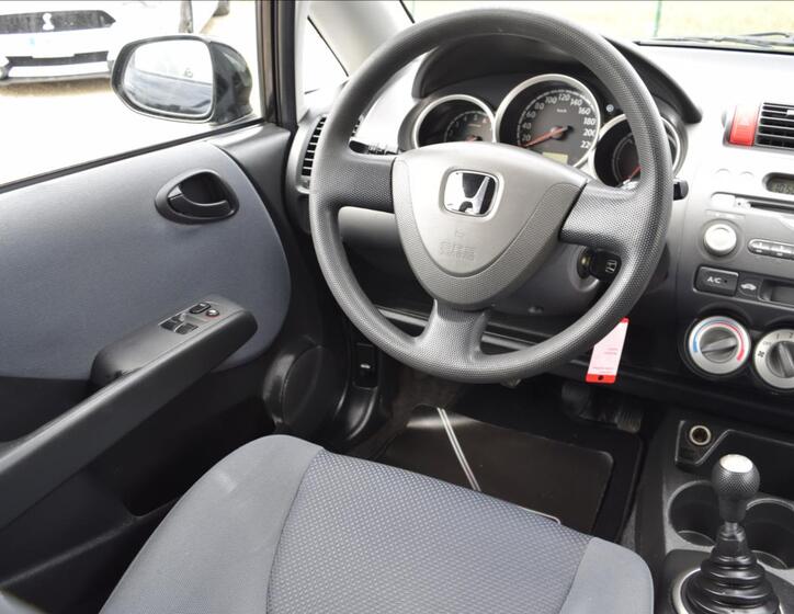 Honda Jazz 27