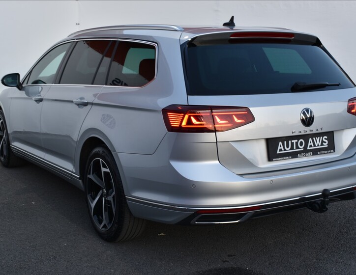 Volkswagen Passat 9