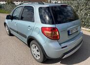 Suzuki SX4 8