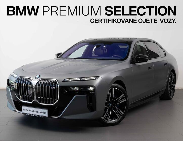 BMW i7 1