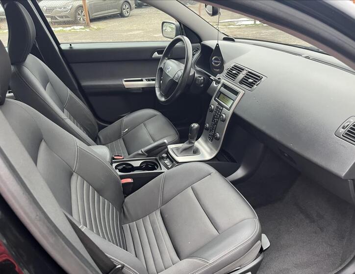 Volvo S40 10