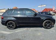 BMW X5 8
