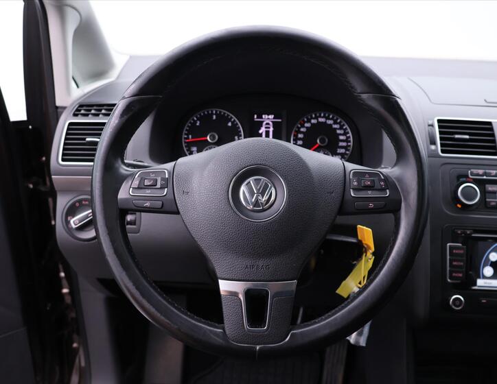 Volkswagen Touran 17