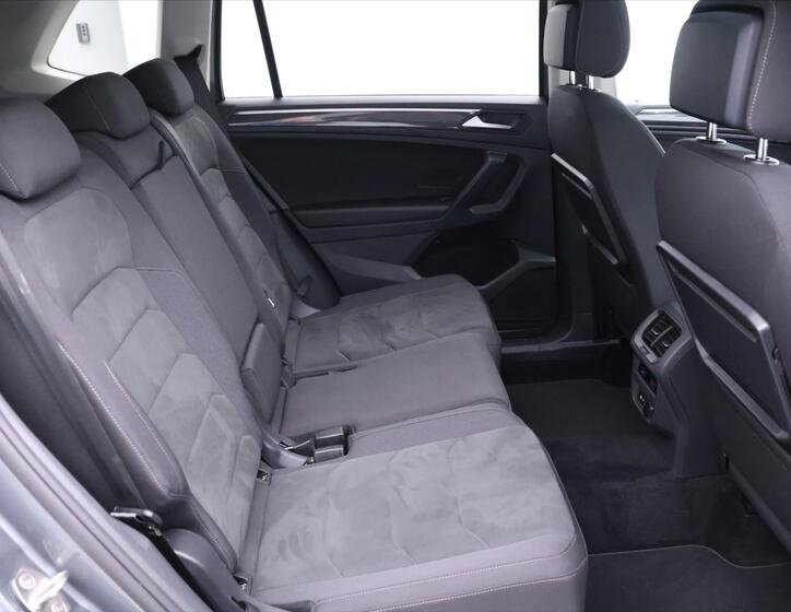 Volkswagen Tiguan Allspace 16