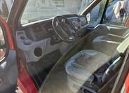 Ford Transit 8