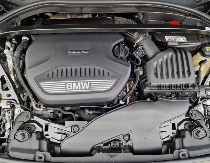 BMW Řada 2 44
