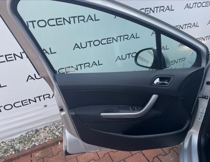 Peugeot 308 17
