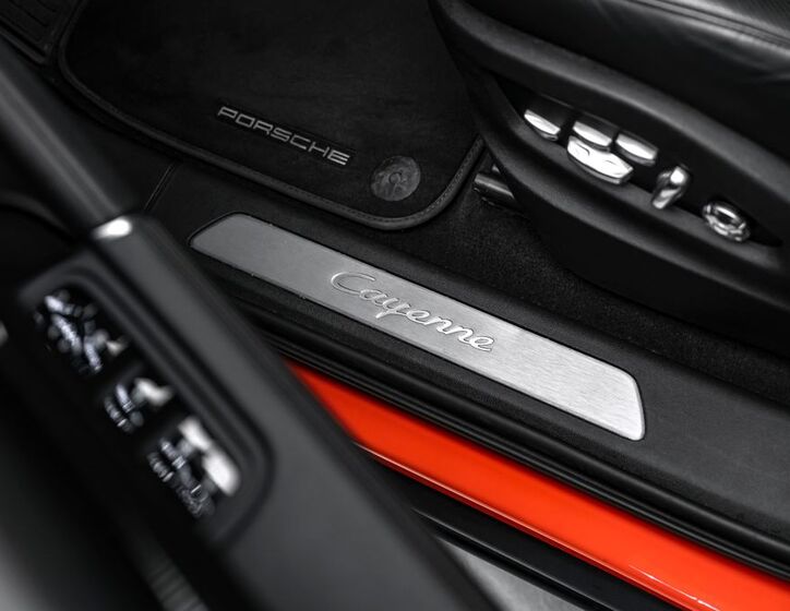 Porsche Cayenne 21