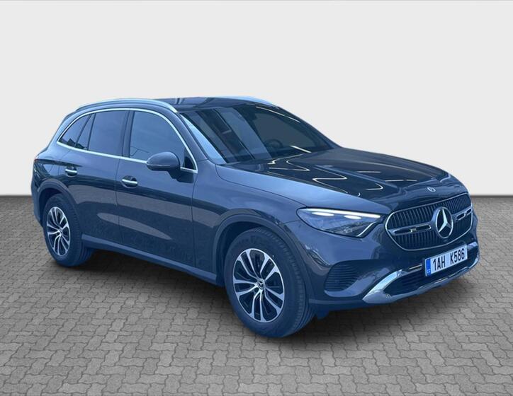 Mercedes-Benz GLC 7
