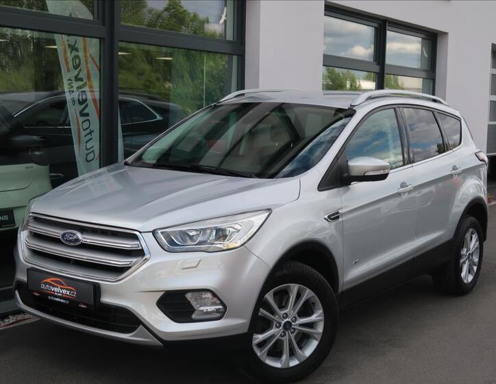 Ford Kuga 1