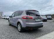 Ford S-MAX 6