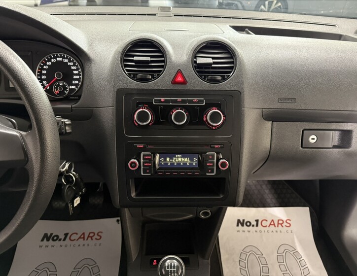 Volkswagen Caddy 17