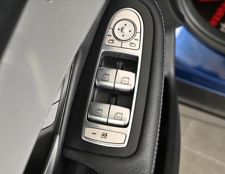 Mercedes-Benz GLC 26