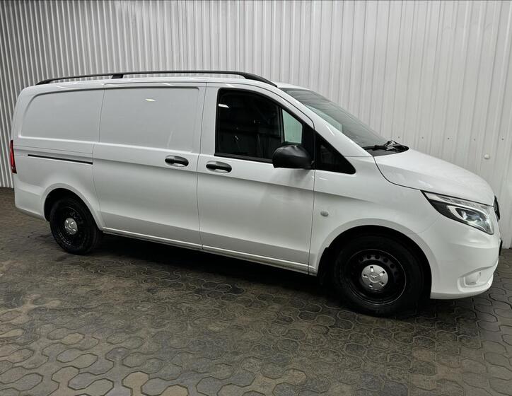 Mercedes-Benz Vito 11