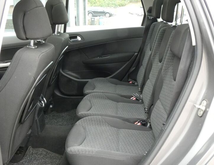 Peugeot 308 25