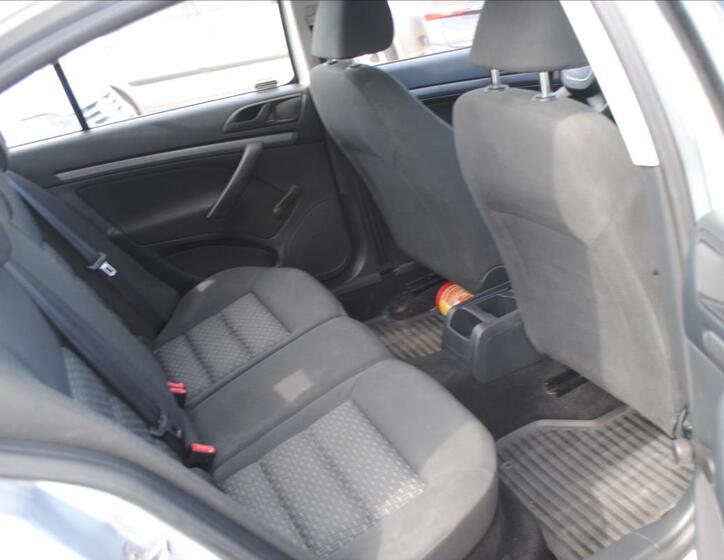 Škoda Octavia 21