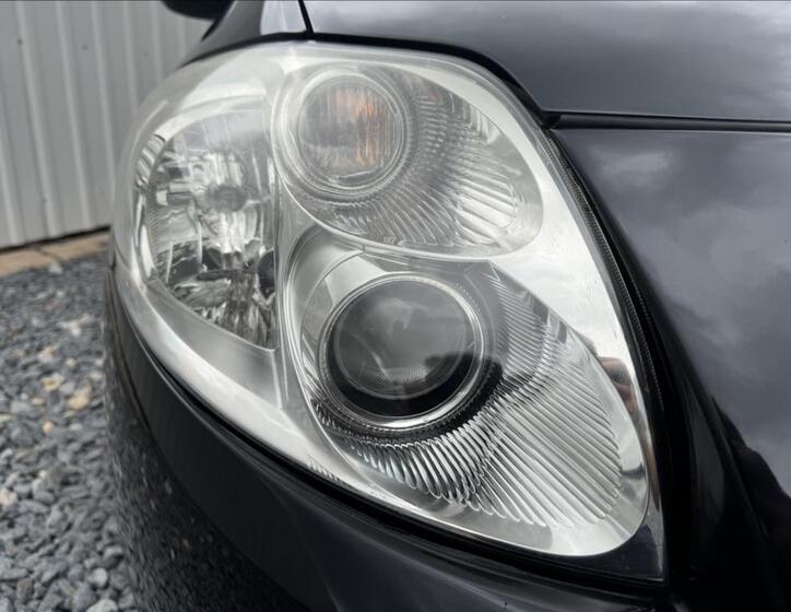 Toyota Auris 8