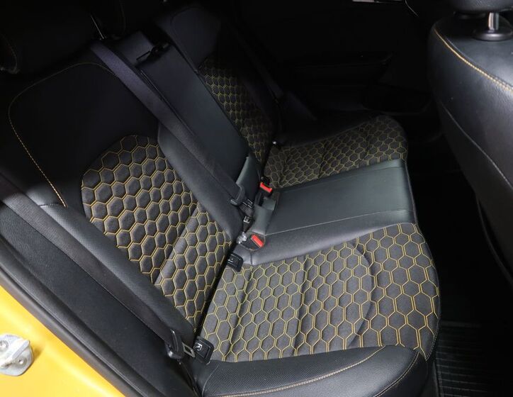 KIA XCeed 12