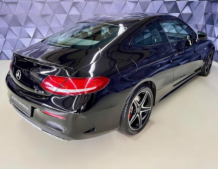 Mercedes-Benz Třídy C 7