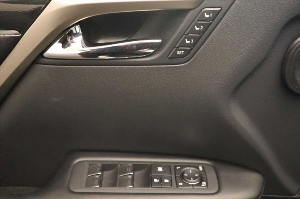 Lexus RX 300