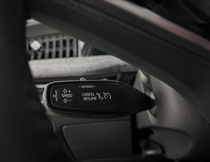 Škoda Superb 18