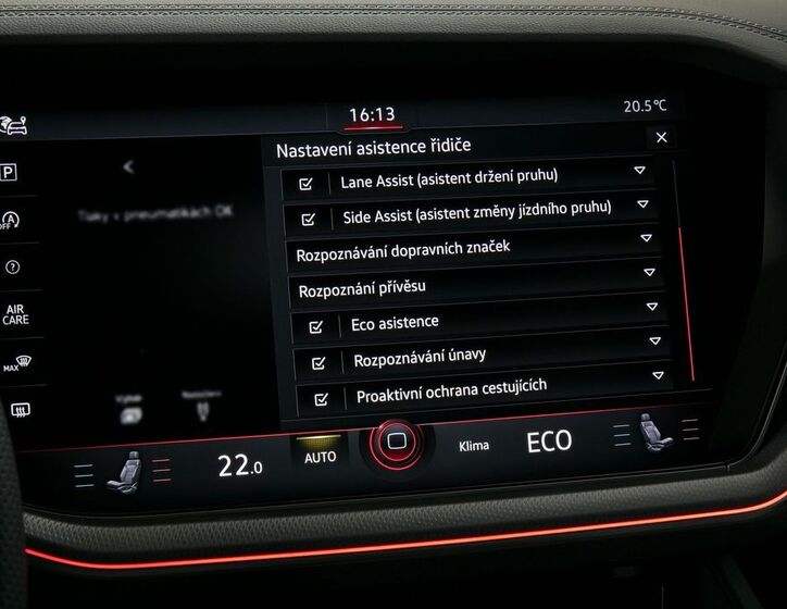 Volkswagen Touareg 34