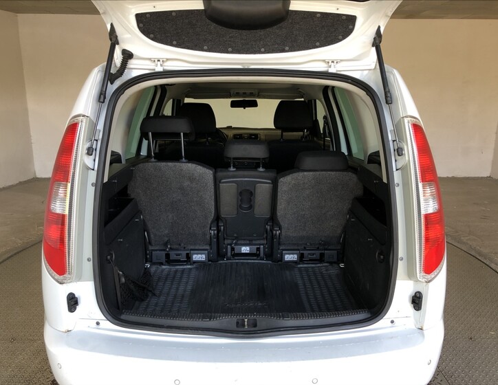 Škoda Roomster 13