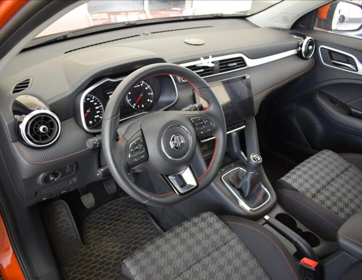 MG ZS 9