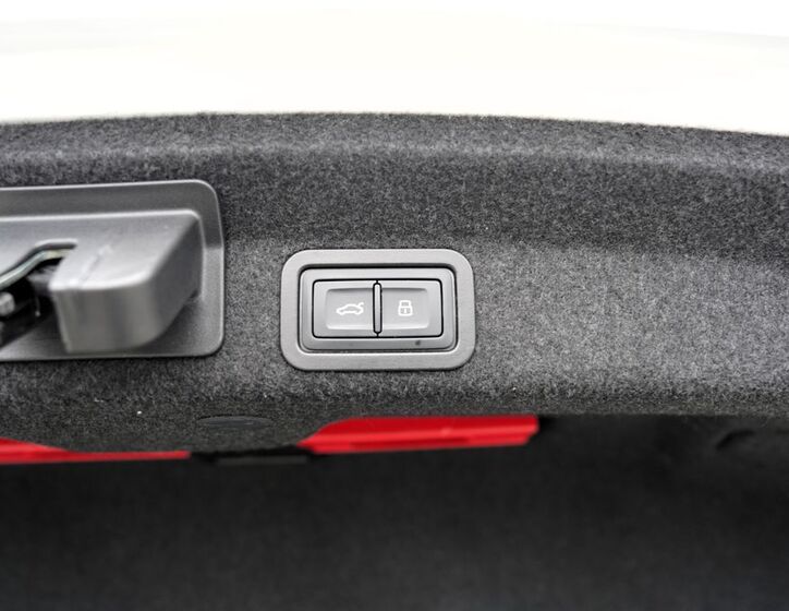 Audi A6 12