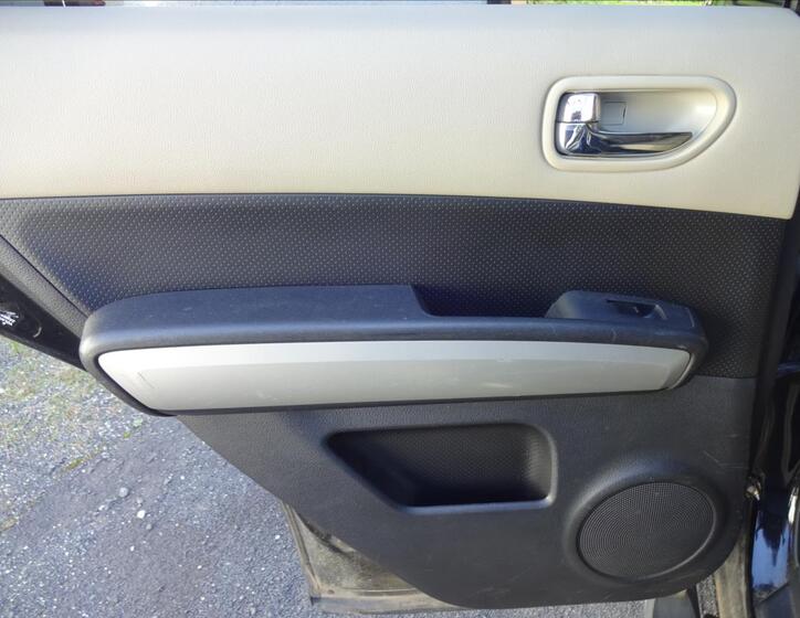Nissan X-Trail 23