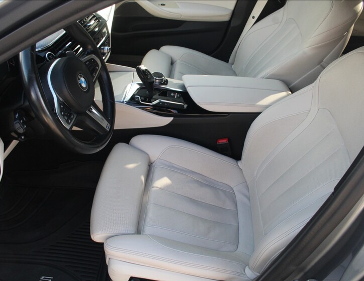 BMW Řada 5 10
