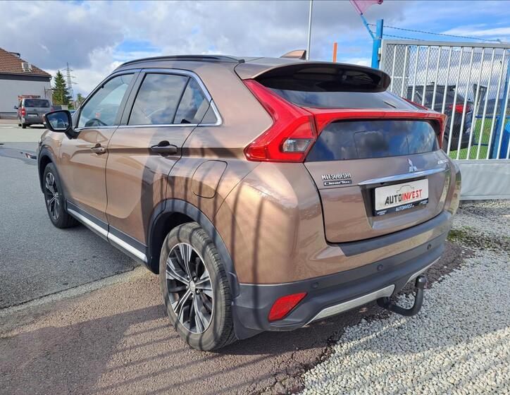Mitsubishi Eclipse Cross 5
