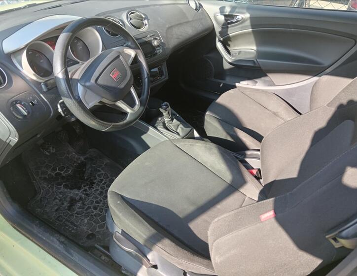 Seat Ibiza 16