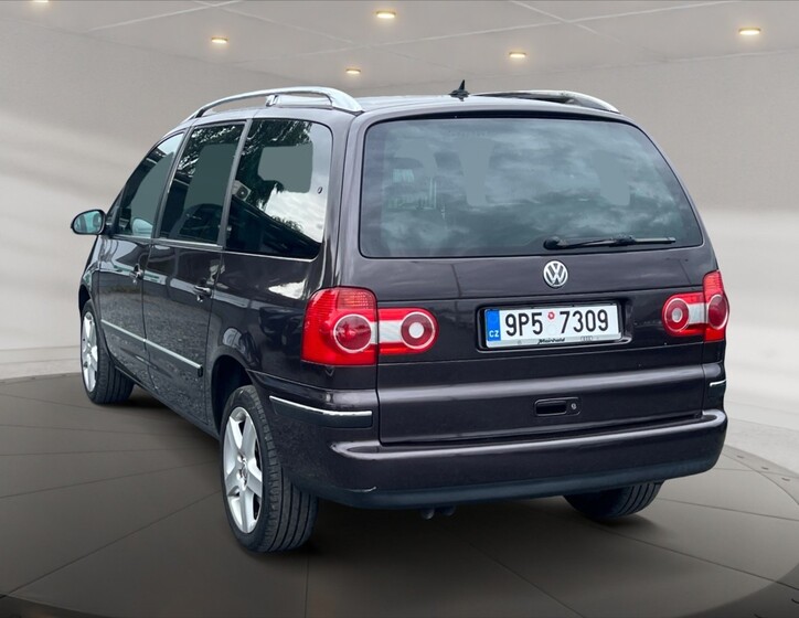 Volkswagen Sharan 4