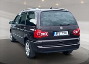 Volkswagen Sharan 4