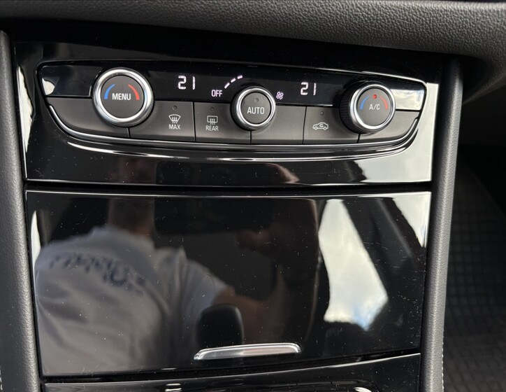 Opel Grandland 15