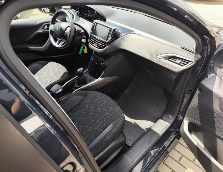 Peugeot 2008 28