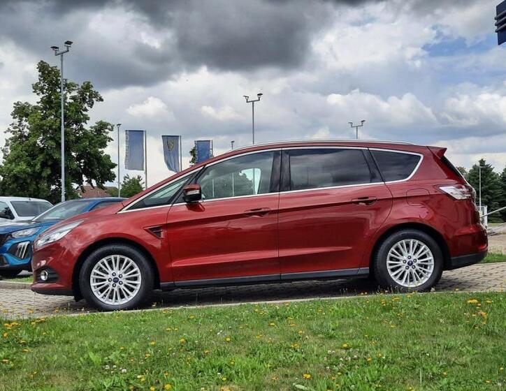 Ford S-MAX 4