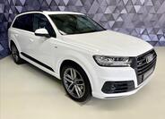 Audi Q7 4